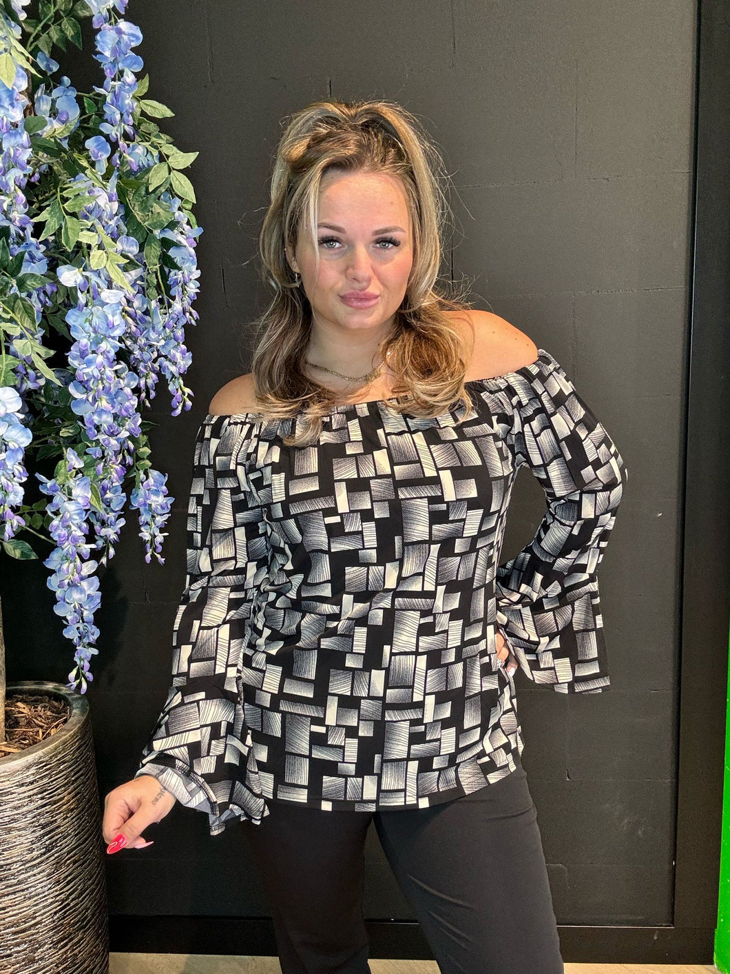 Nova off shoulder top
