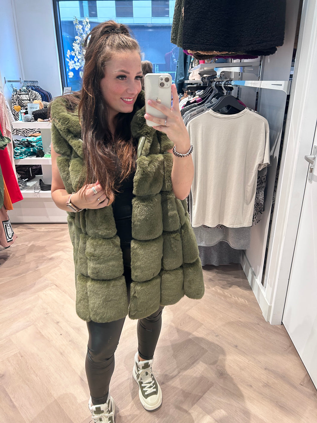 Bonte bodywarmer legergroen