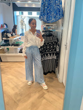 Afbeelding in Gallery-weergave laden, Ruffle pants blue
