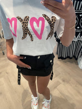 Afbeelding in Gallery-weergave laden, XOXO t-shirt
