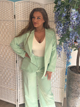 Afbeelding in Gallery-weergave laden, Pak mint groen
