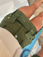 Afbeelding in Gallery-weergave laden, Skort groen
