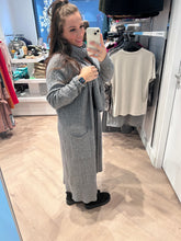 Afbeelding in Gallery-weergave laden, Vest met sjaal grijs

