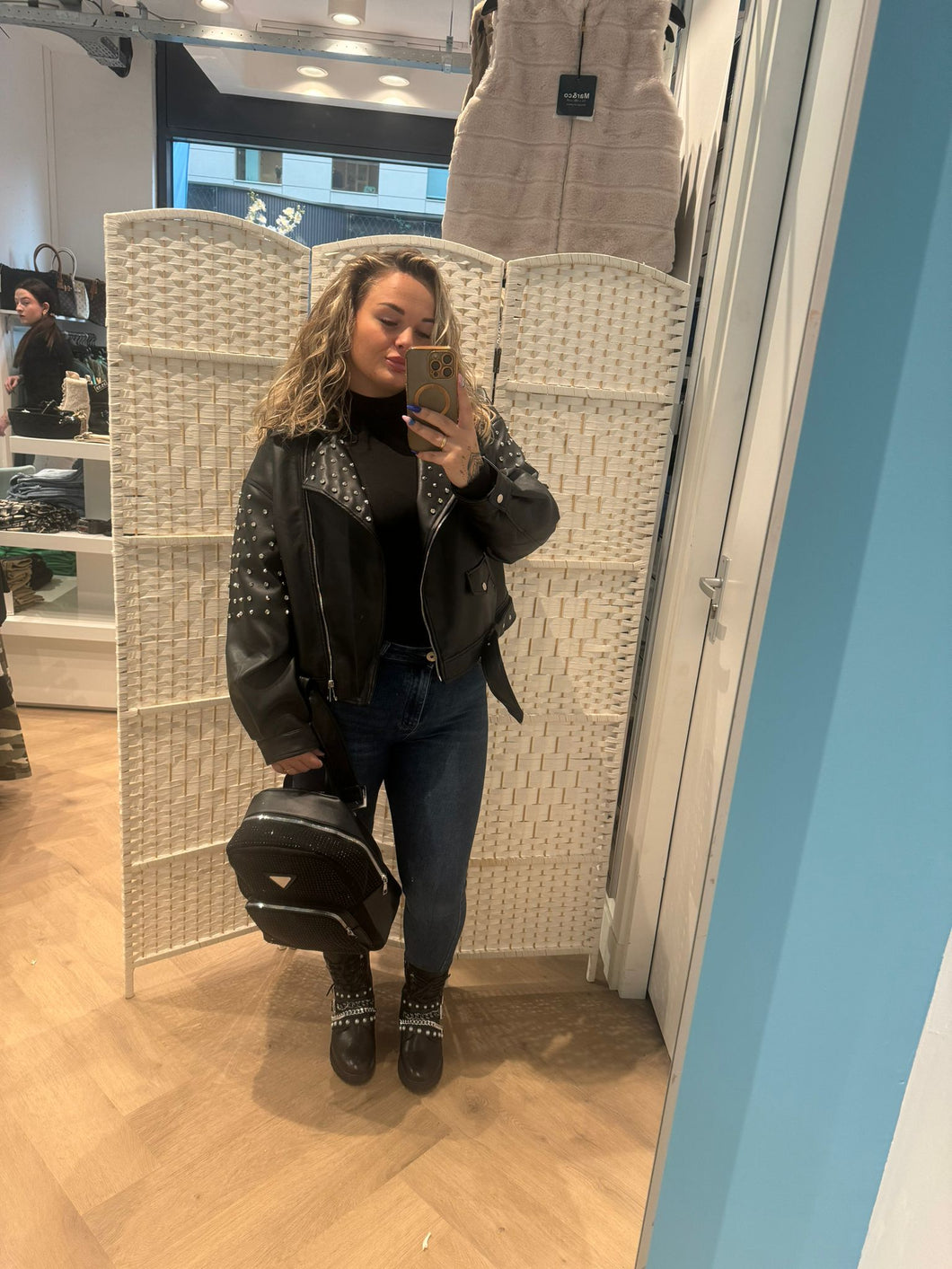Leren jas met studs en glitters