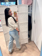 Afbeelding in Gallery-weergave laden, Beige blouse
