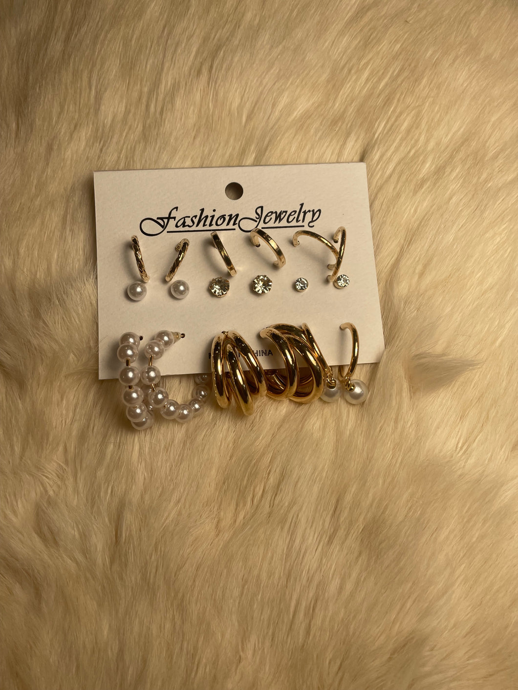 Earring set gold