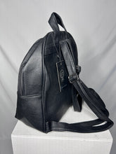 Afbeelding in Gallery-weergave laden, Rugtas zwart
