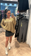 Afbeelding in Gallery-weergave laden, Amour sweater

